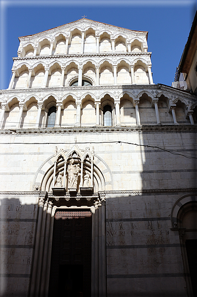 foto Chiesa di San Michele in Borgo